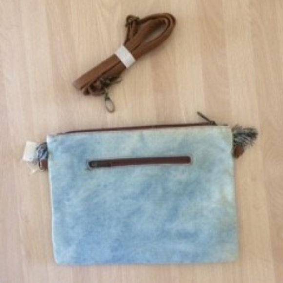 NWOT Crossbody Denim Bag - Picture 2 of 4